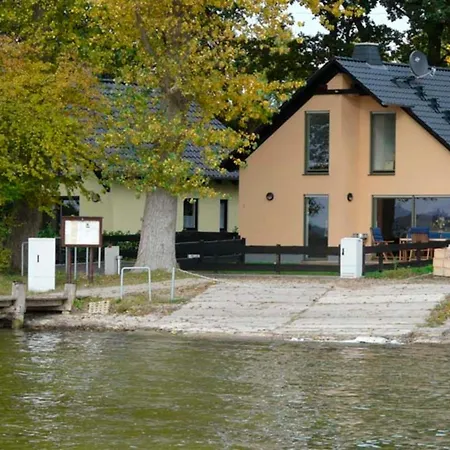 Am Plauer Holiday home Alt Schwerin